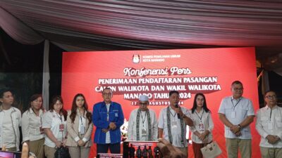 Resmi Mendaftar ke KPU Manado, Benny Parasan-Bobby Daud Siap Mundur Jika Dokumen Dinyatakan Tidak Siap